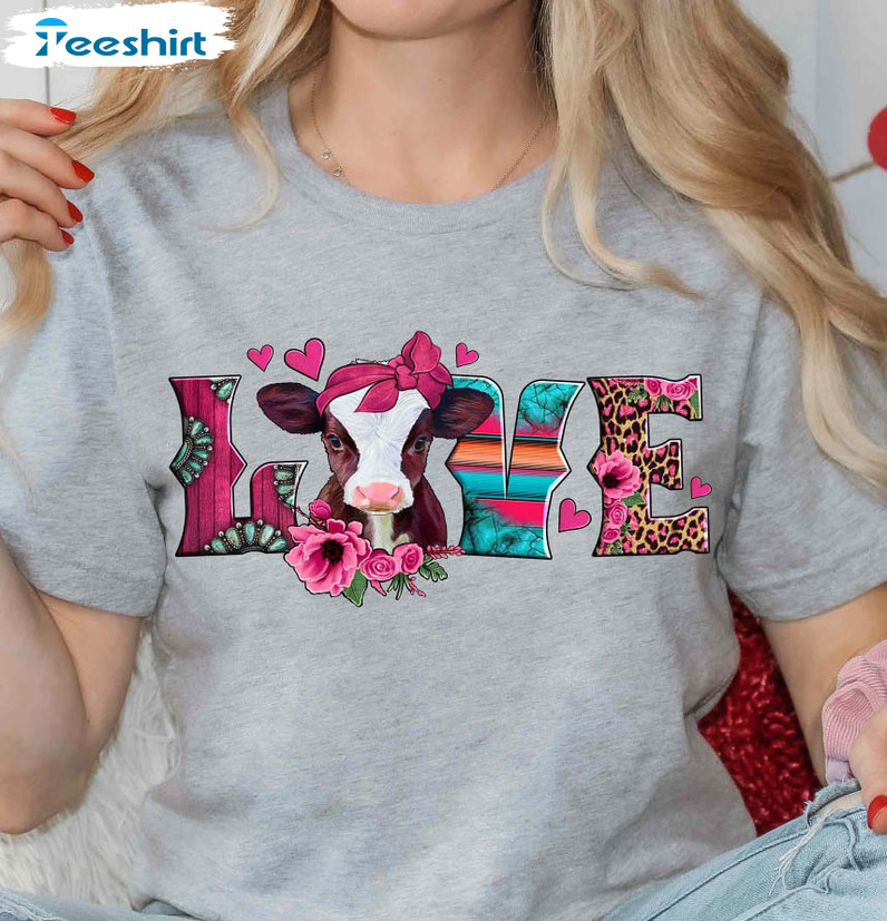 Valentines Day Cow Love Shirt, Lips Kiss Long Sleeve Unisex T-shirt