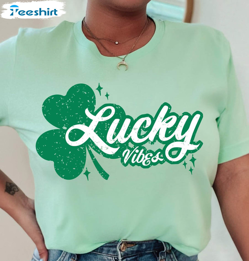 St Patricks Lucky Vibes Shirt, Irish Cute Long Sleeve Unisex Hoodie