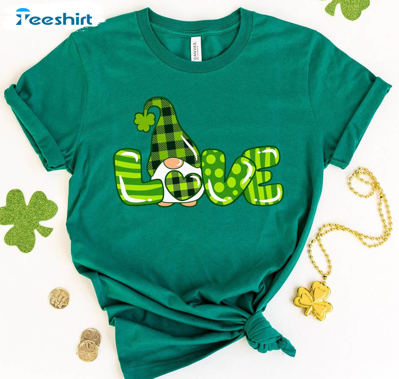 St Patricks Day Gnome Sweatshirt, Love Gnome Unisex Hoodie Crewneck