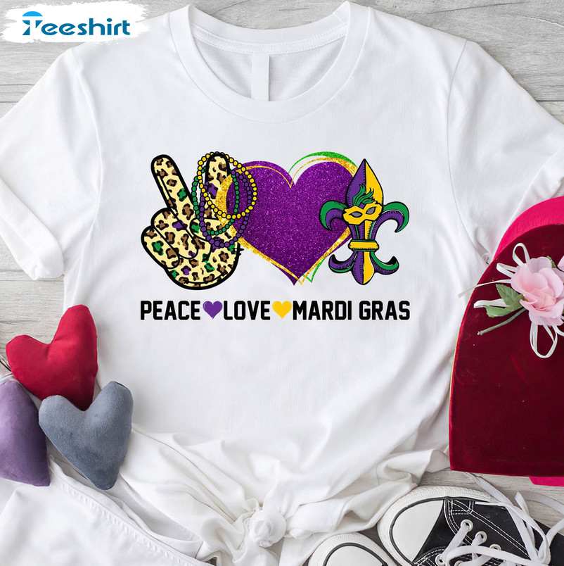 Peace Love Mardi Gras Vintage Shirt, Trending Short Sleeve Unisex T-shirt