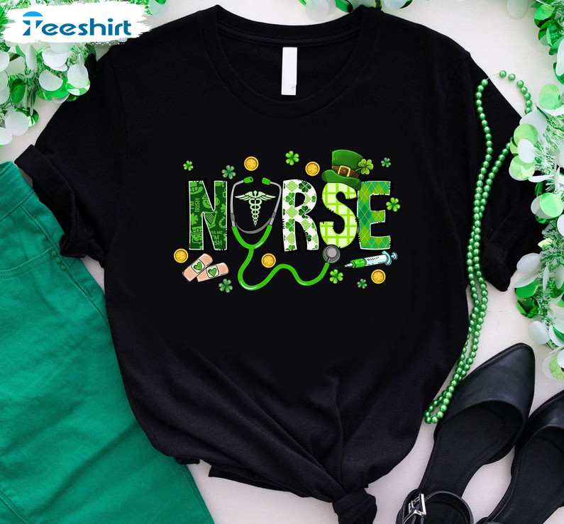 St Patricks Day Nurse Shirt, Shamrock Lucky Crewneck Unisex T-shirt