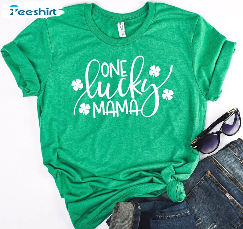 One Lucky Mama Trendy Shirt, St Patrick's Day Long Sleeve Unisex Hoodie