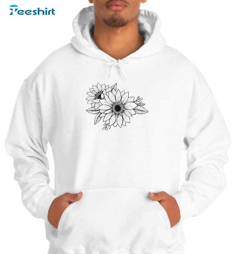 Contrasting Hole Flowers Sweatshirt – FanFreakz
