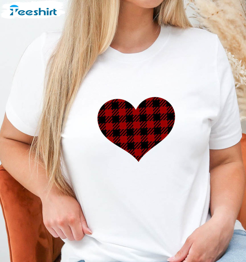 Buffalo Plaid Heart Sweatshirt, Valentines Day Funny Unisex T-shirt Unisex Hoodie