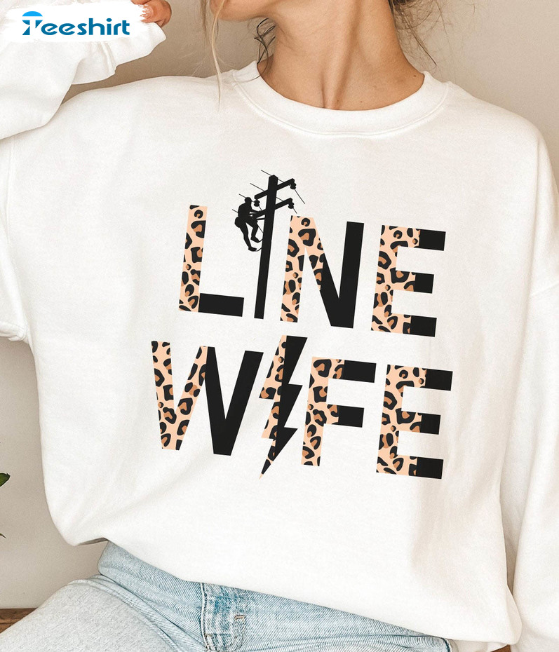 Linewife Trendy Shirt, Vintage Unisex Hoodie Unisex T-shirt