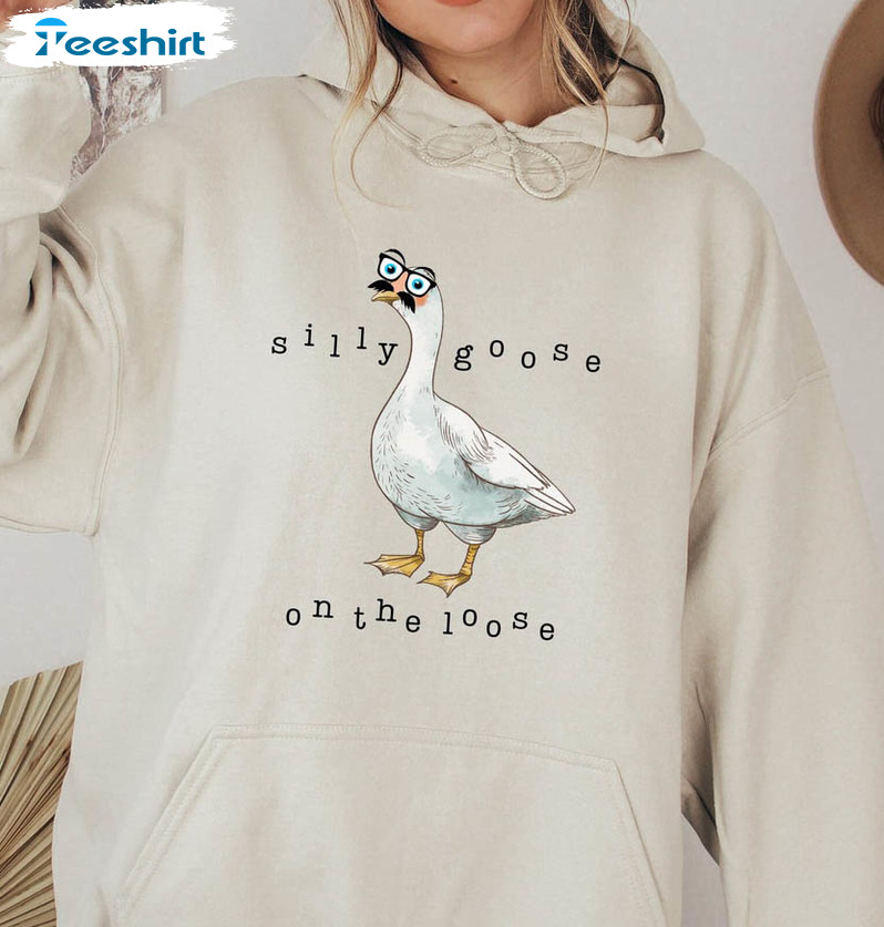 Silly Goose On The Loose Shirt, Trending Minimalist Unisex Hoodie Long Sleeve