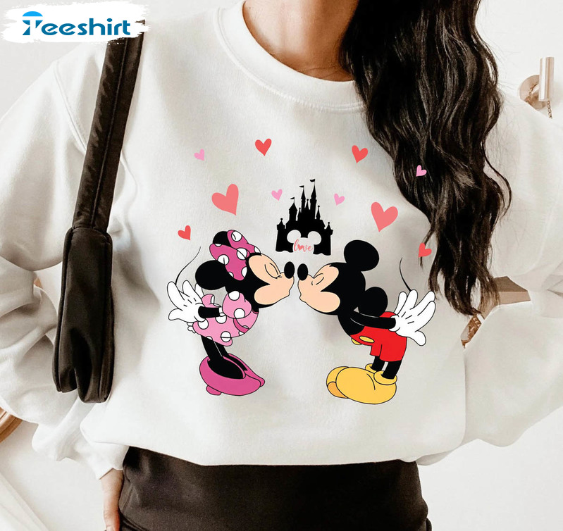 Disney | Sweaters | Nwt Disneyland Resort Valentines Day Crewneck