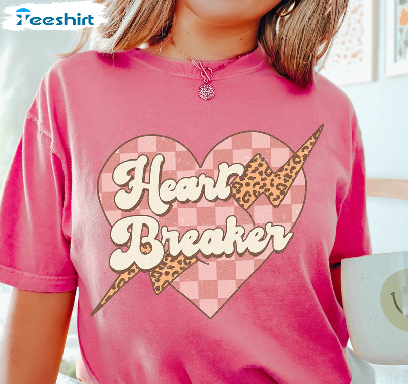 Heart Breaker Vintage Shirt, Valentine Day Unisex Hoodie Long Sleeve