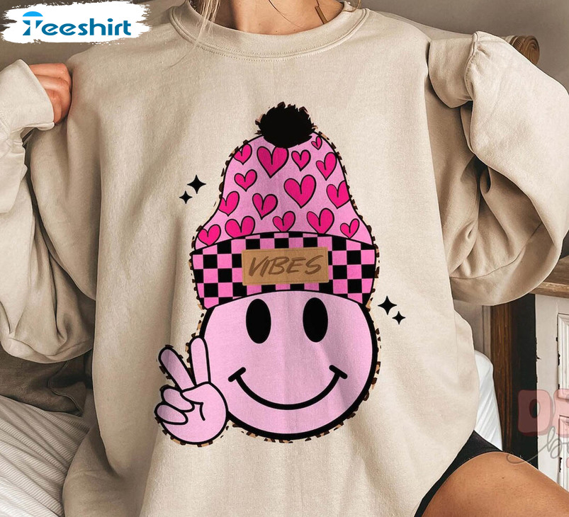 Beanie Smiley Face Shirt, Valentine Cute Unisex T-shirt Unisex Hoodie