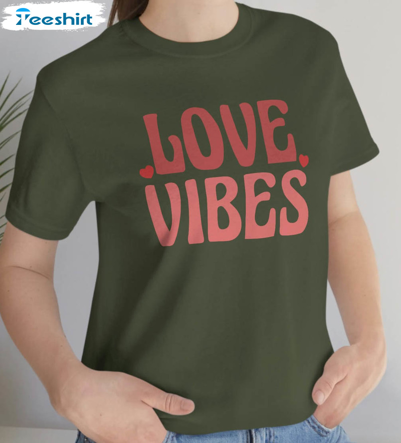 Love Vibes Vintage Shirt, Valentines Day Unisex T-shirt Long Sleeve