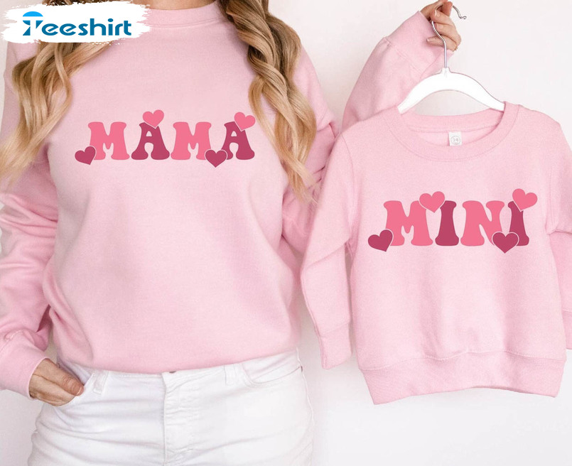 Mama Mini Valentines Day Shirt, Vintage Crewneck Unisex Hoodie