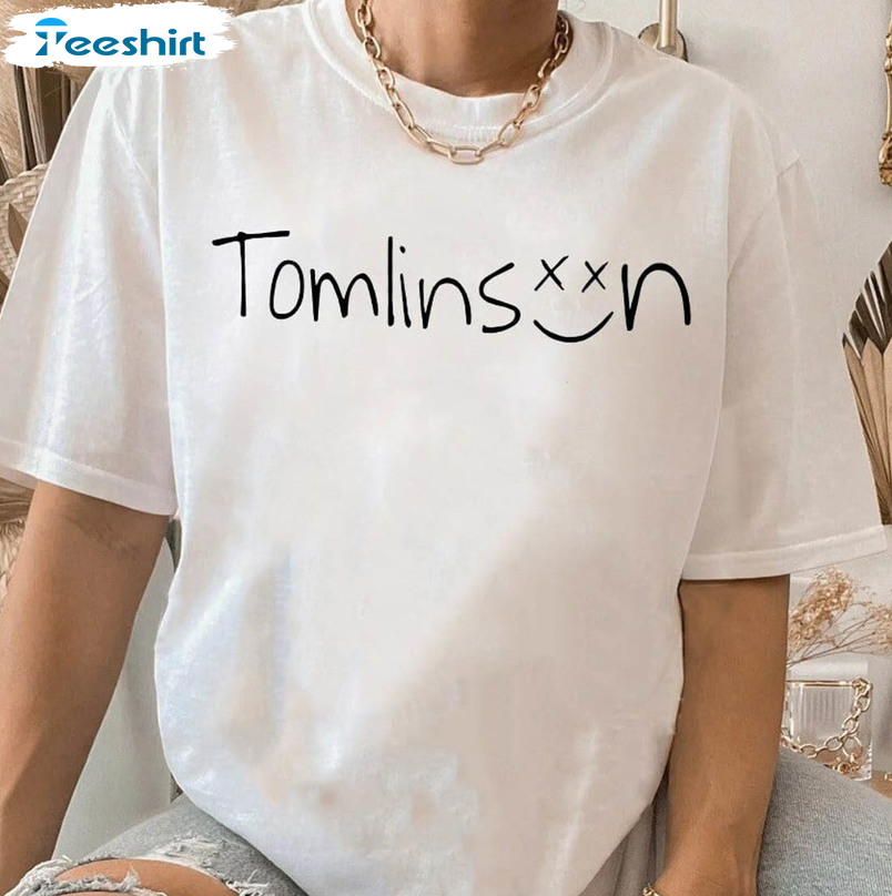 Louis Tomlinson Smiley Shirt, One Direction Unisex T-shirt Short Sleeve