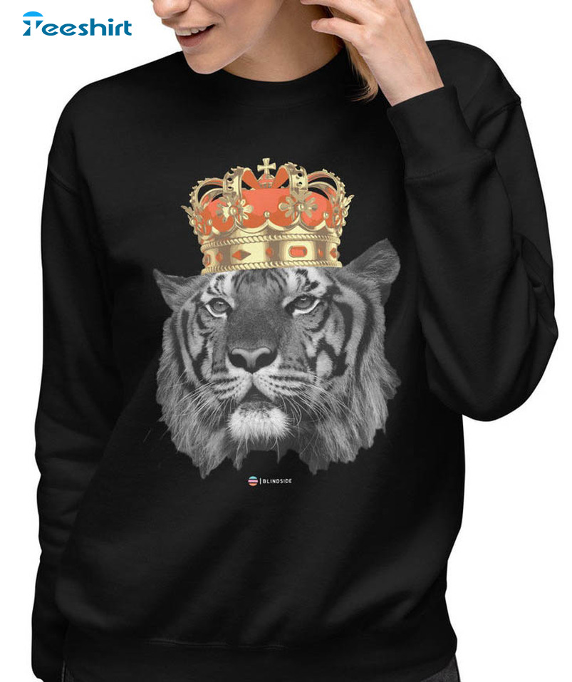 The King Of The North Tiger Trending Sweatshirt, Unisex Hoodie