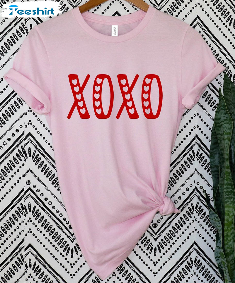 Xoxo Valentines Day Shirt, Couples Crewneck Unisex Hoodie