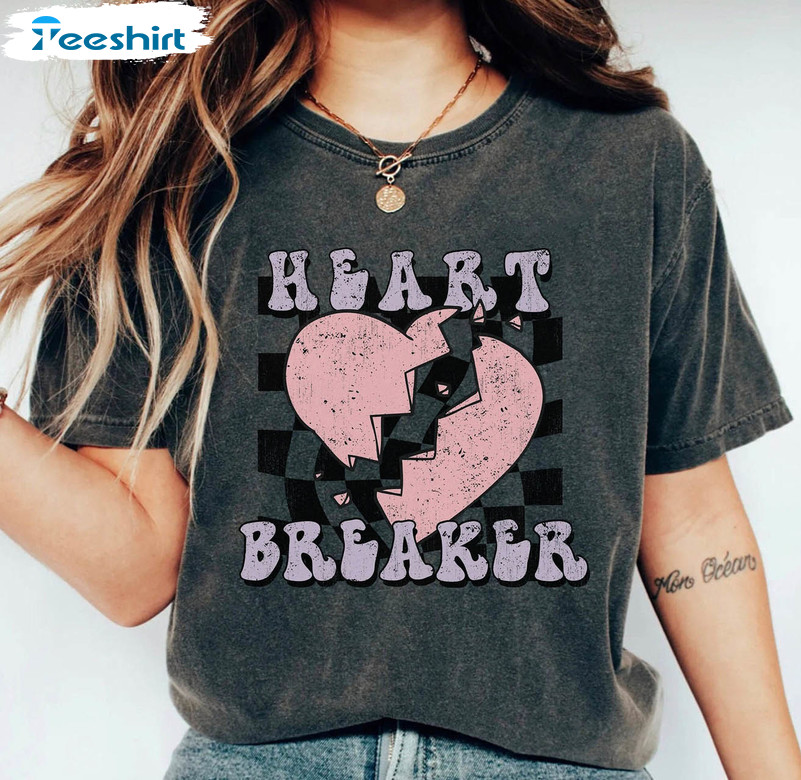 Heartbreaker Funny Shirt, Valentines Day Couple Sweatshirt Short Sleeve