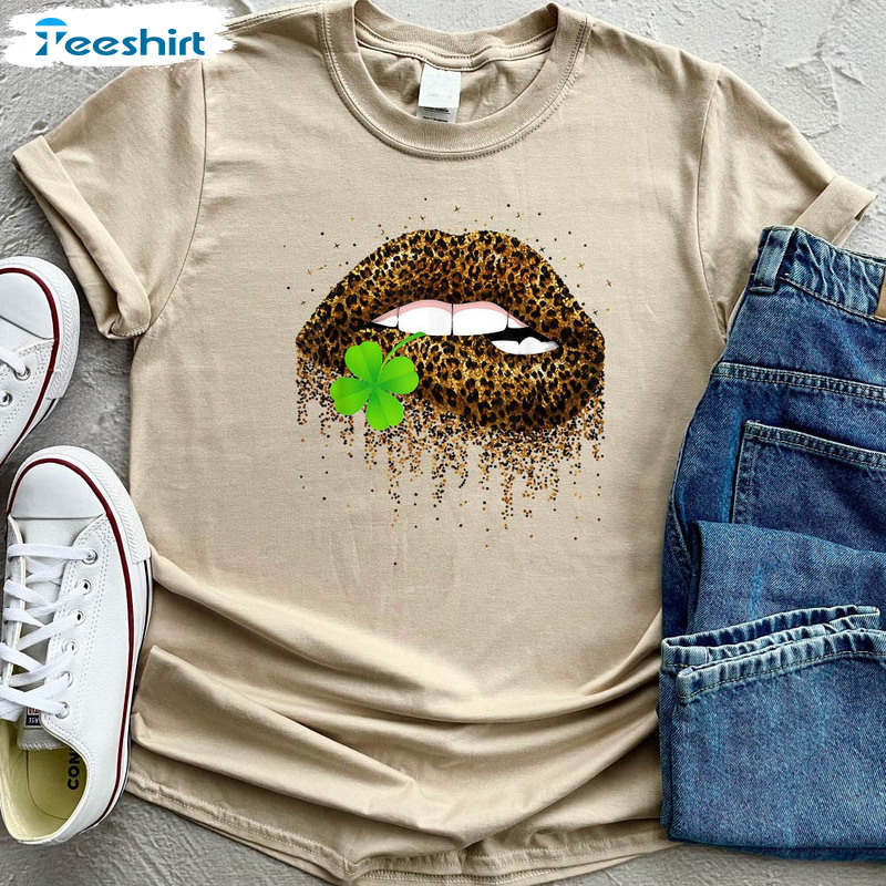 Irish Leopard Lips Shirt, St Patrick Day Short Sleeve Crewneck