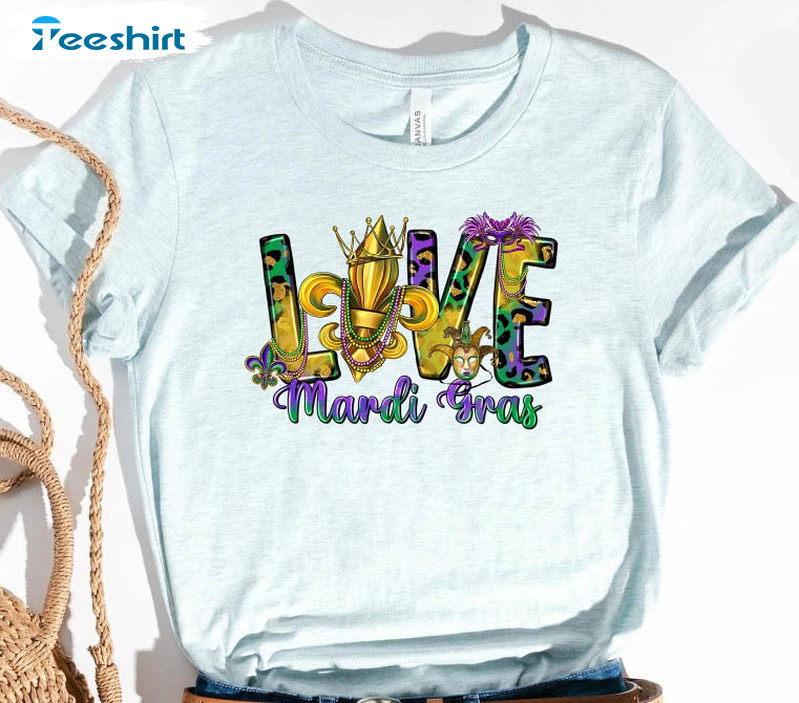 Love Mardi Gras Vintage Shirt, Flower De Luce Crewneck Sweater