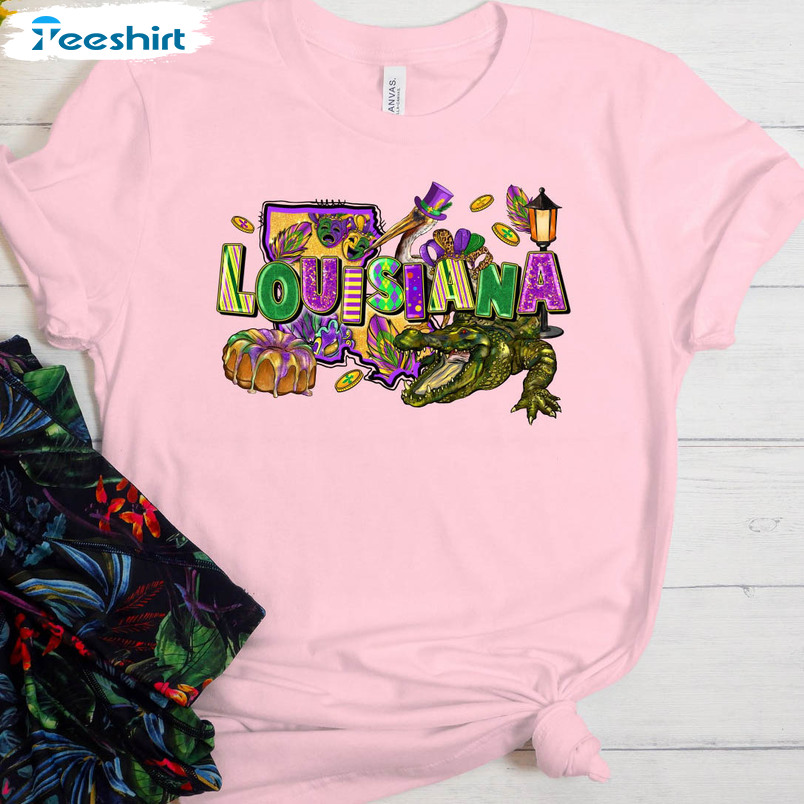 Louisiana Mardi Gras Trendy Shirt, Mardi Gras Carnival Drink Long Sleeve Unisex T-shirt