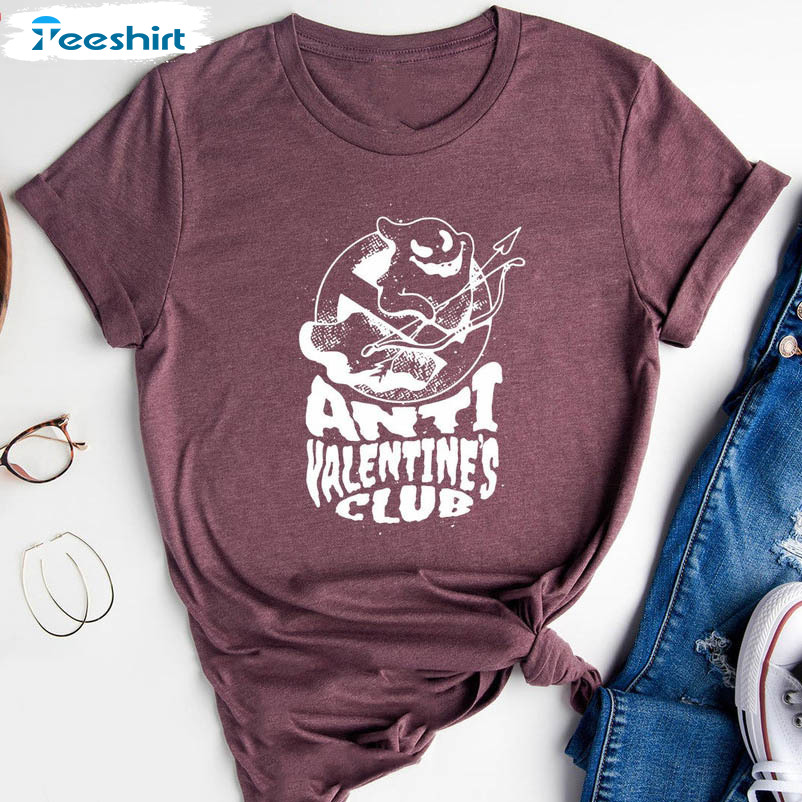 Anti Valentines Club Funny Shirt, Valentine Quote Crewneck Unisex Hoodie