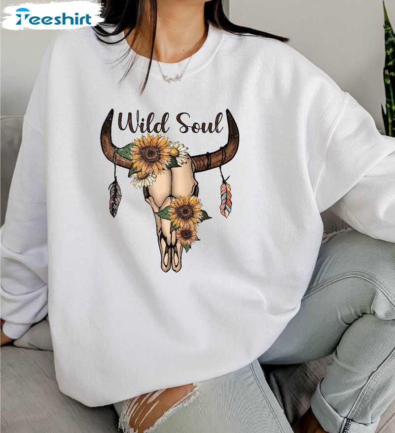 Wild Soul Sweatshirt, Western Aztec Trendy Short Sleeve Crewneck