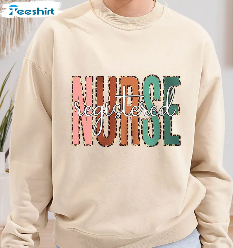 Registered Nurse Trendy Shirt, Vintage Unisex T-shirt Short Sleeve