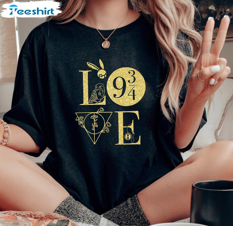 Magic Love Wizard School Potterr Shirt, Wizard Love Funny Unisex T-shirt Short Sleeve