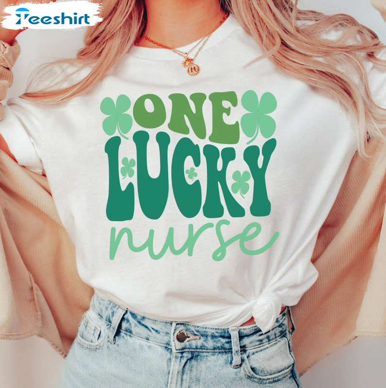 St Patricks Nurse Shirt, One Lucky Nurse Long Sleeve Unisex Hoodie