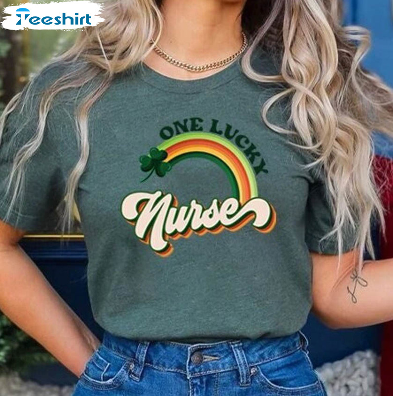 Retro One Lucky Nurse Shirt, Funny Rainbow Shamrock Unisex Hoodie Tee Tops
