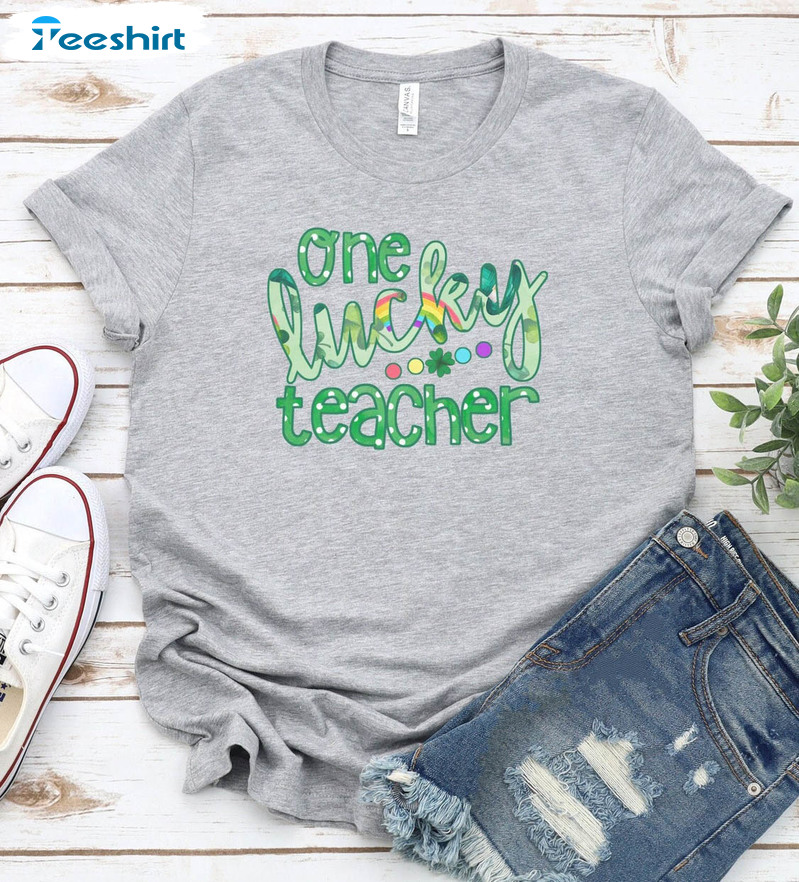 One Lucky Teacher Shirt, St Patricks Day Long Sleeve Unisex Hoodie