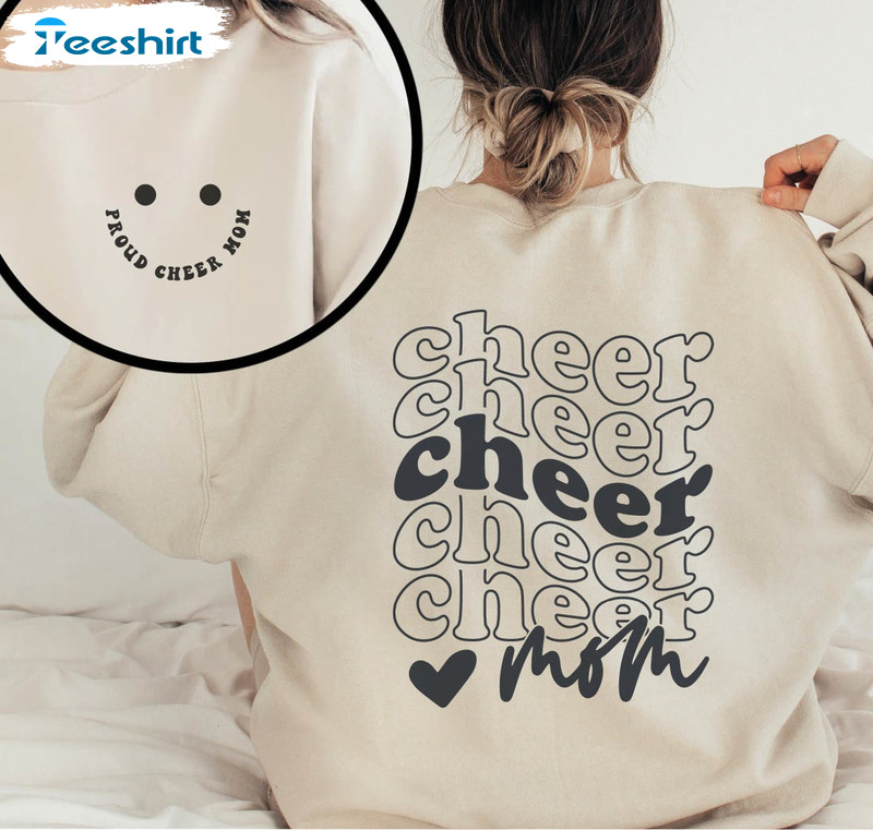 Smiley Cheer Mom Shirt, Retro Cheerleading Mom Unisex T-shirt Unisex Hoodie