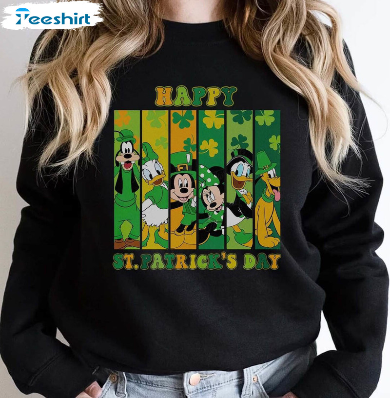 Happy St Patrick's Day Shirt, Mickey And Friends Unisex Hoodie Crewneck