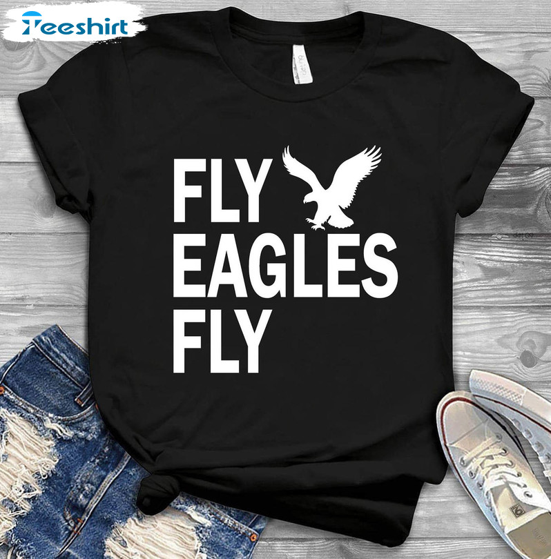 Fly Eagles Vintage Shirt, Trending Football Sweatshirt Unisex T-shirt