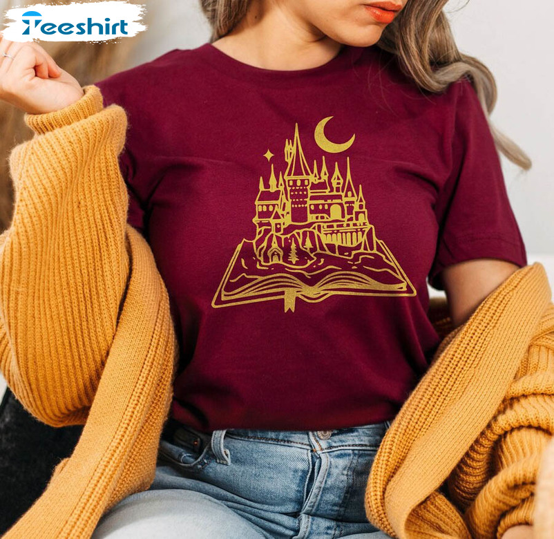 Wizard Castle Shirt, Family Vacation Unisex T-shirt Long Sleeve