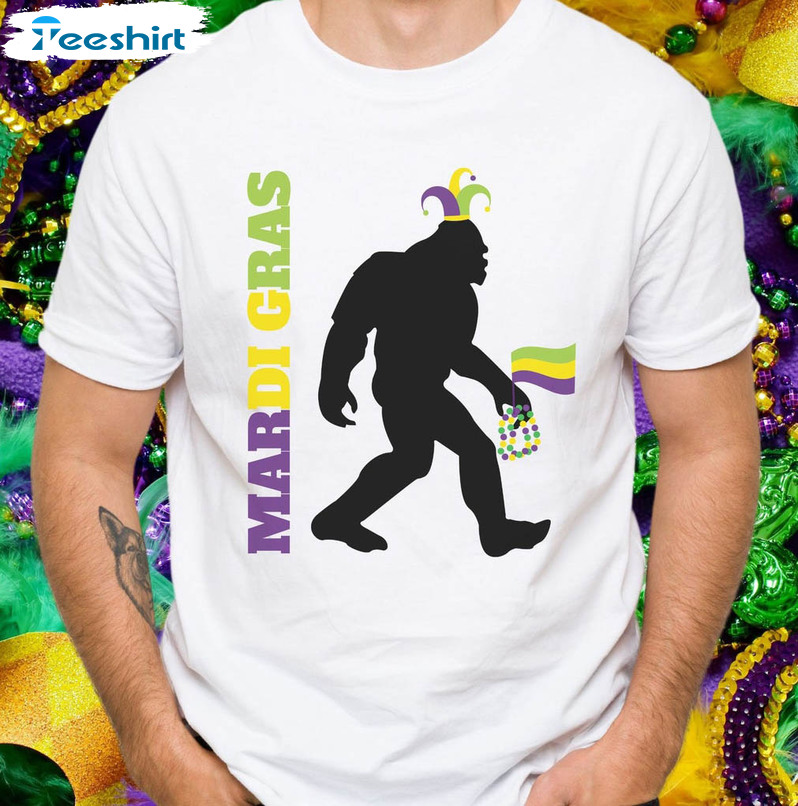 Mardi Gras 2023 Bigfoot Trendy Shirt, Vintage Mardi Gras Festival Long Sleeve Tee Tops