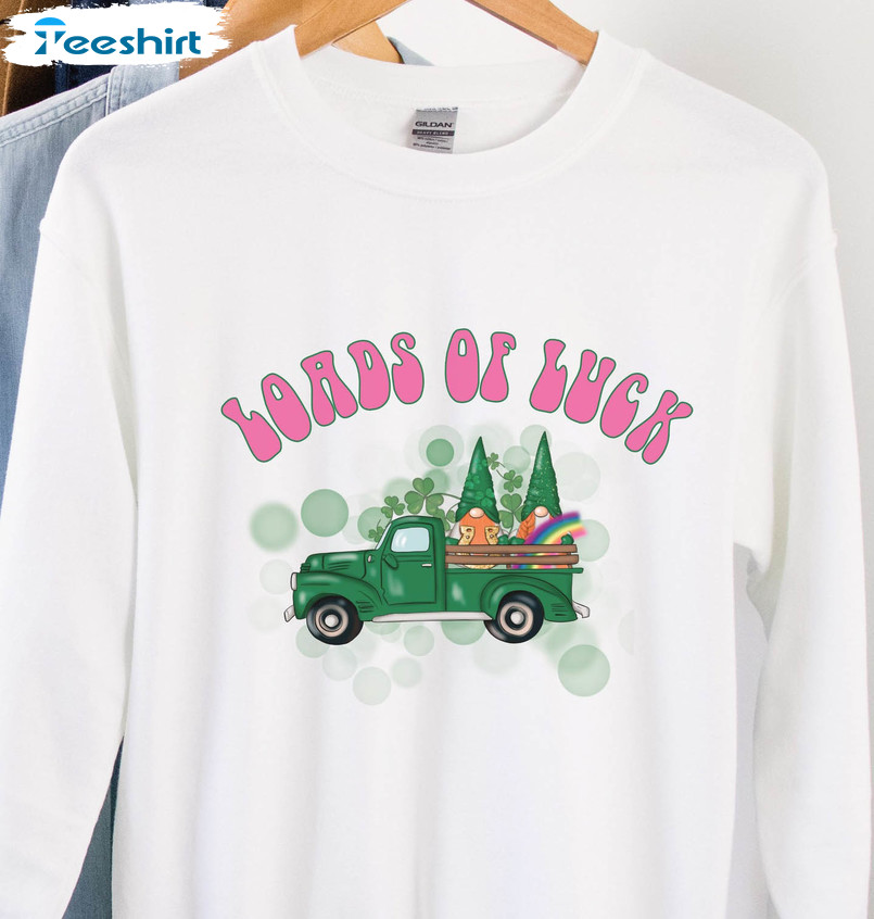 St Patricks Day Gnome Shirt, Loads Of Luck Trendy Unisex T-shirt Long Sleeve