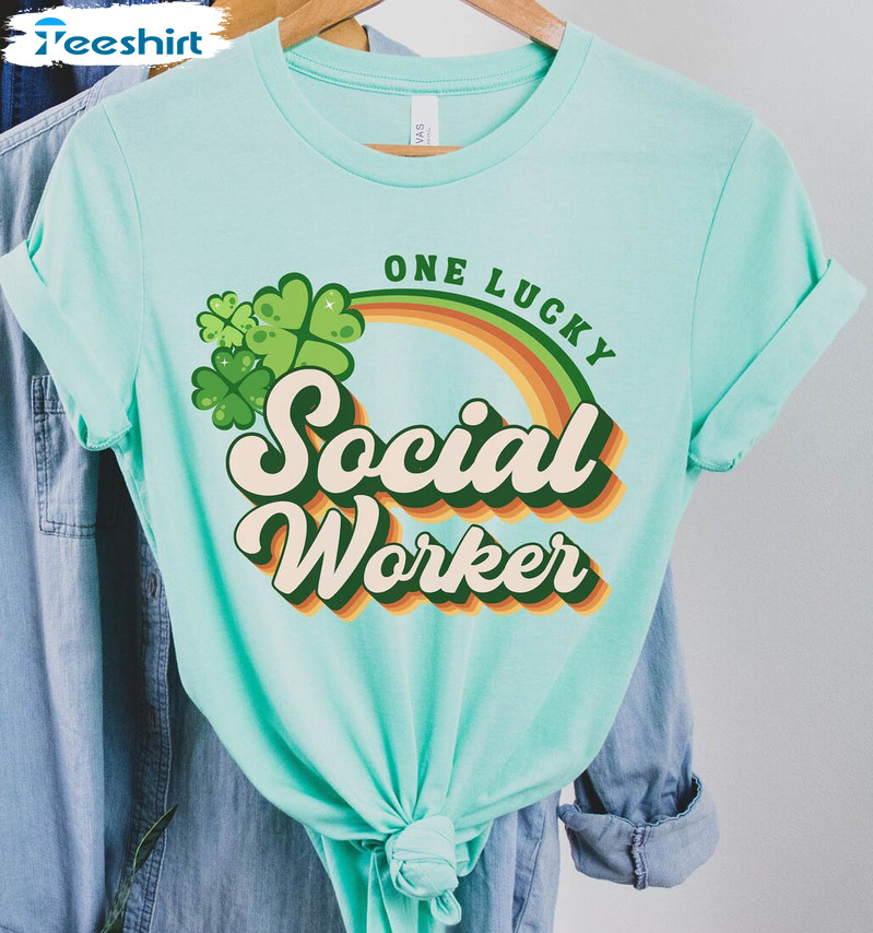 Retro One Lucky Social Worker Shirt, St Patricks Day Tee Tops Long Sleeve