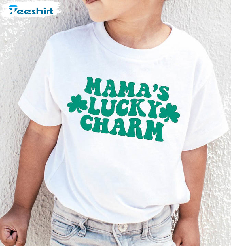 Mamas Lucky Charm Shirt, Cute St Patricks Day Crewneck Short Sleeve