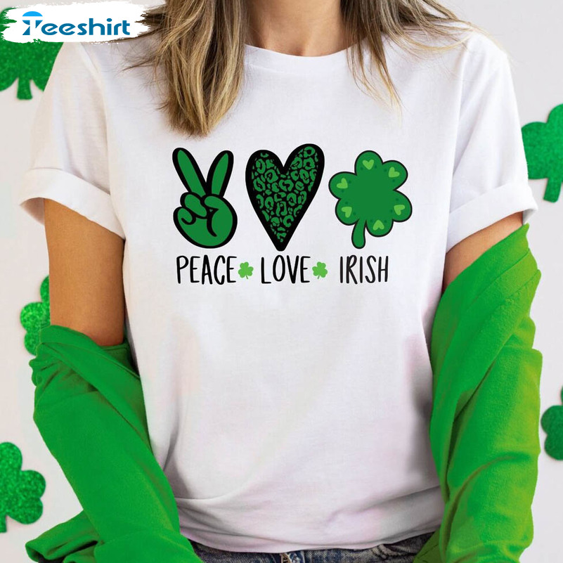 Peace Love Irish Vintage Shirt , Saint Patricks Day Unisex T-shirt Crewneck