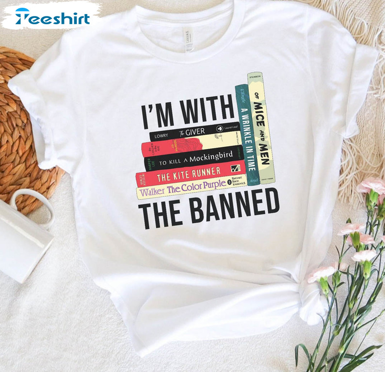 I'm With The Banned Vintage Shirt, Freedom To Read Tee Tops Unisex Hoodie