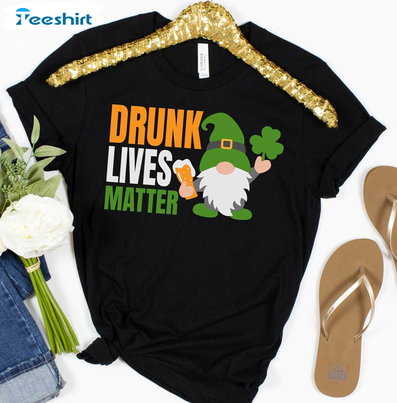 St Patricks Day Gnome Shirt, Funny Drunk Lives Matters Unisex T-shirt Short Sleeve