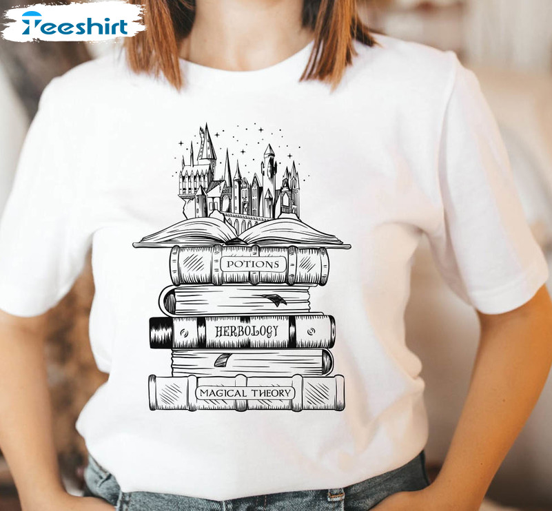 Wizard Castle Book Vintage Shirt, Wizard School Unisex T-shirt Short Sleeve