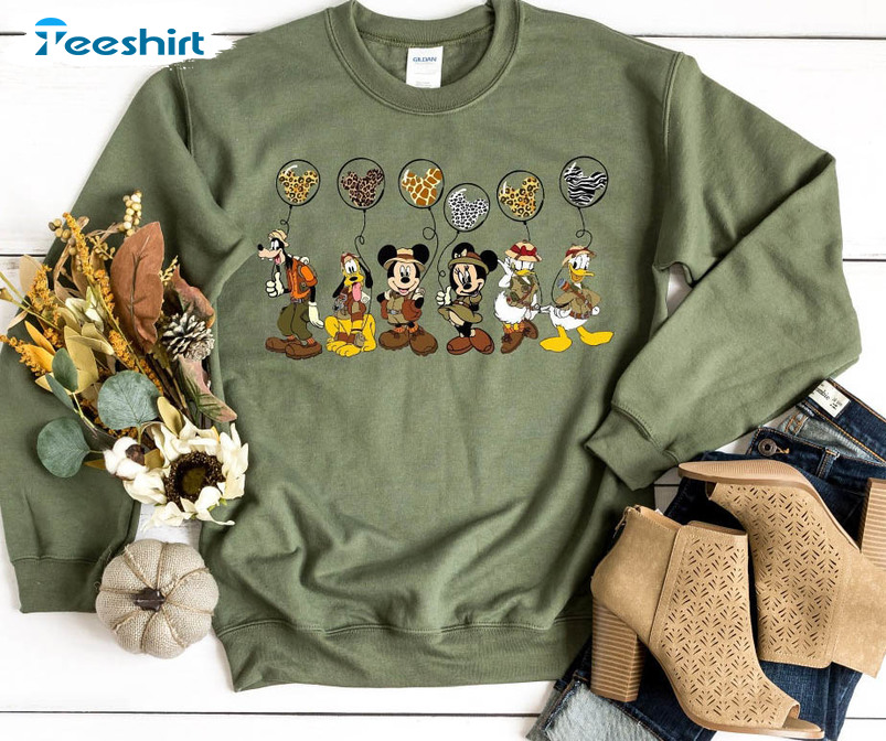 https://img.9teeshirt.com/images/desgin/131/trending/y92673/25-animal-kingdom-safari-shirt-disney-safari-shirt-family-safari-shirt-disney-safari-trip-shirt-0.jpg