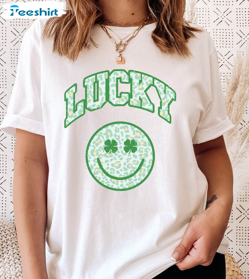 Lucky St Patricks Day Shirt , Feeling Lucky Shamrock Tee Tops Short Sleeve