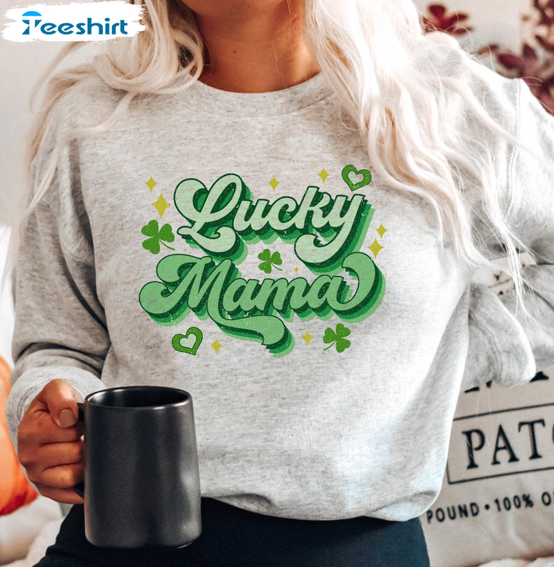One Lucky Mama St Patricks Day Gift Green Mom Light Zip Hoodie