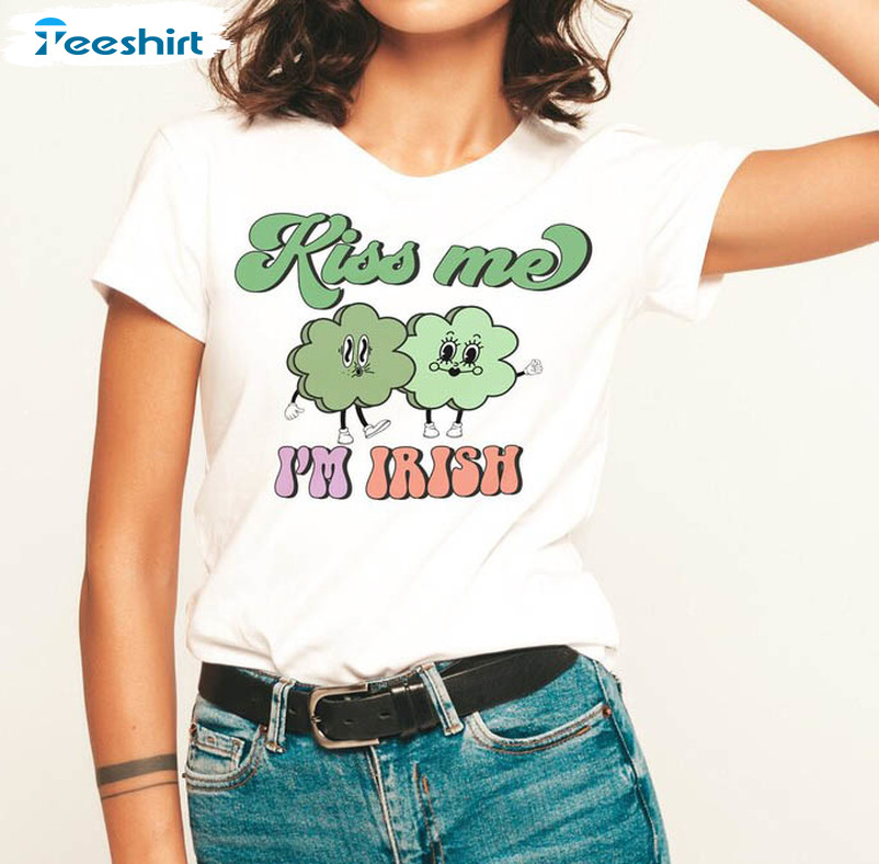Kiss Me Im Irish Cute Shirt, Vintage Saint Patricks Day Unisex T-shirt Long Sleeve