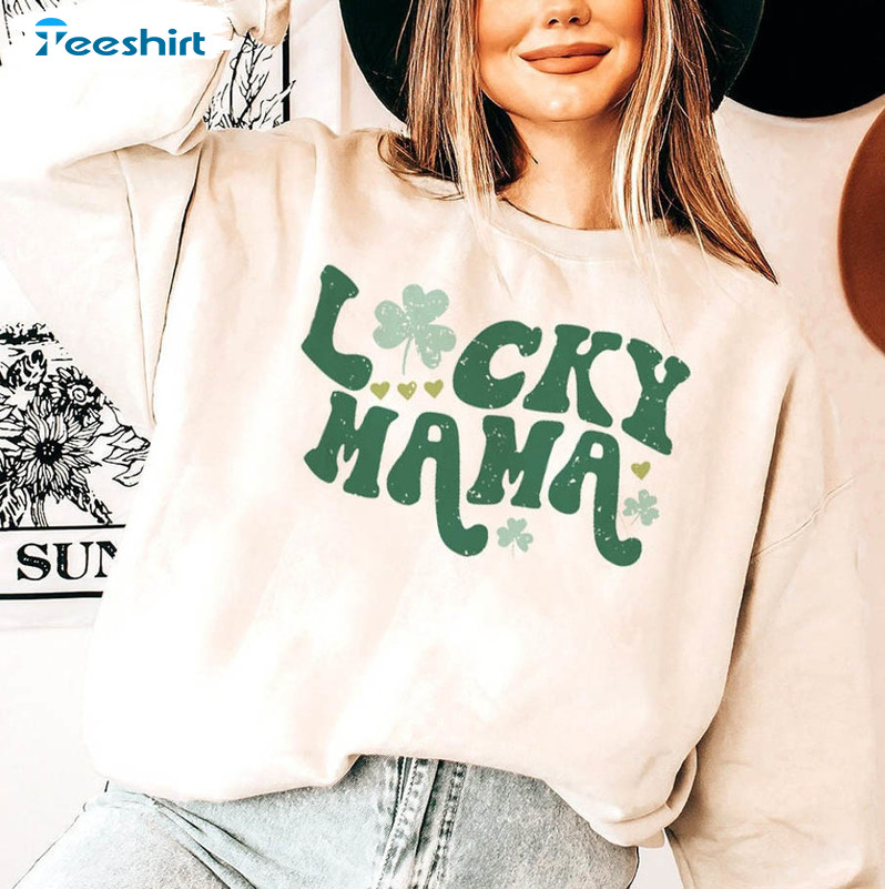 St Patricks Day Sweatshirt, Lucky Mama Retro Short Sleeve Unisex Hoodie