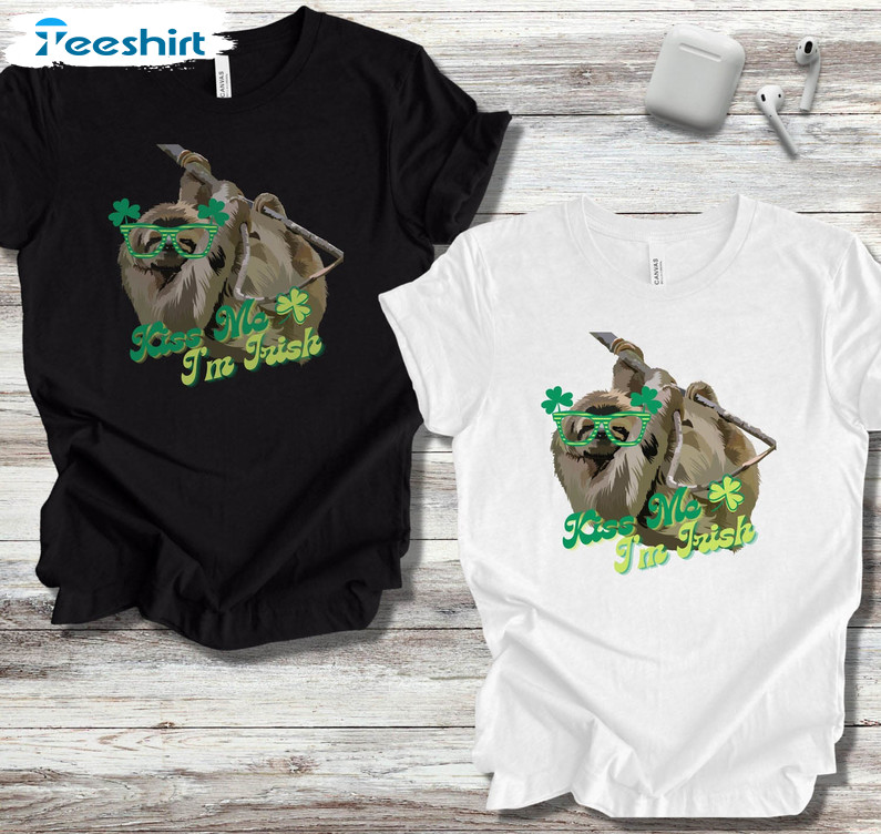 Cute Sloth St Patricks Day Shirt, Sloth Lucky Shamrock Clover Unisex Hoodie Long Sleeve