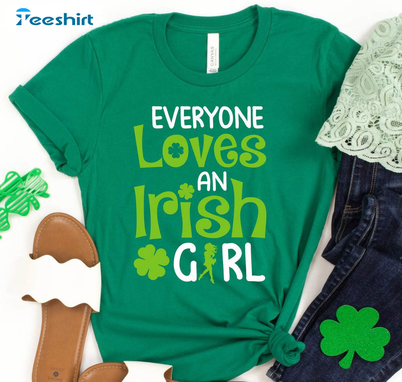 Funny St Patricks Day Shirt, Vintage Loves An Irish Girl Tee Tops Unisex Hoodie