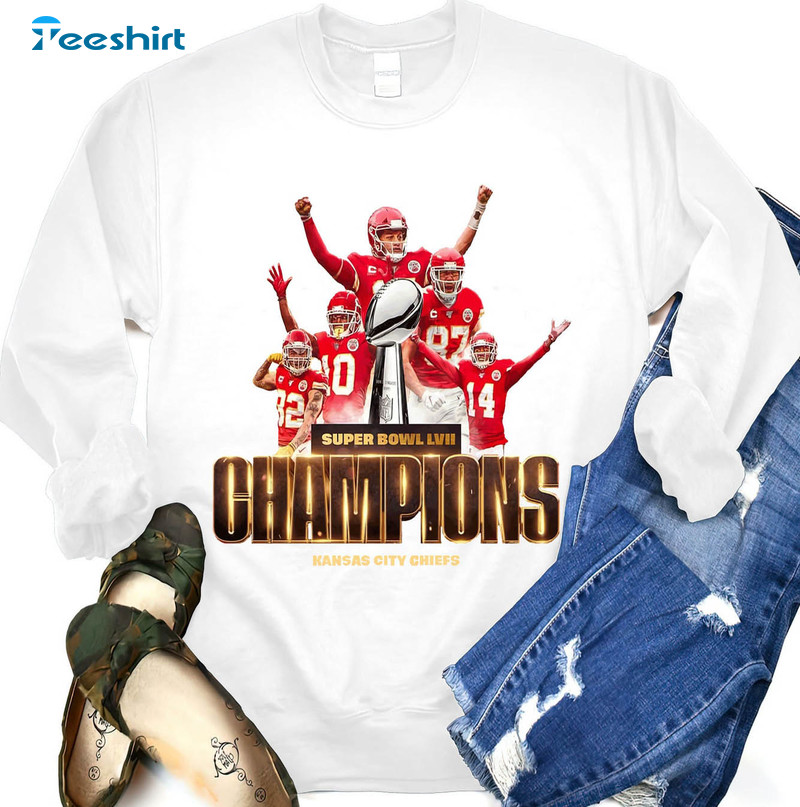 Superbowl Champions Kansas City Chiefs Shirt, Red Kingdom Vintage Unisex Hoodie Crewneck