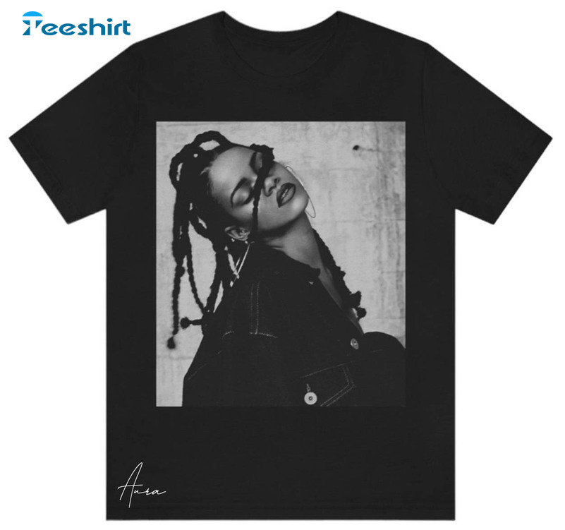 Rihanna Super Bowl Shirt, Trendy Crewneck Unisex T-shirt